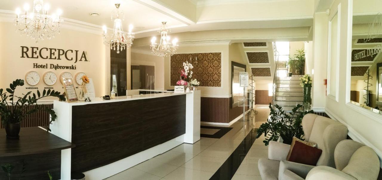 Hotel Dabrowski 오시비엥침 외부 사진
